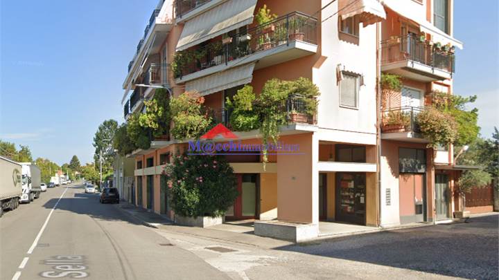 Negozio in vendita a Busto Arsizio